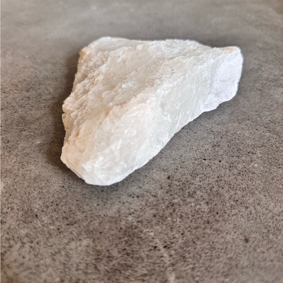 Gypsum Selenite Cleavage Crystal Chunk 1.23lbs - Picture 7 of 11